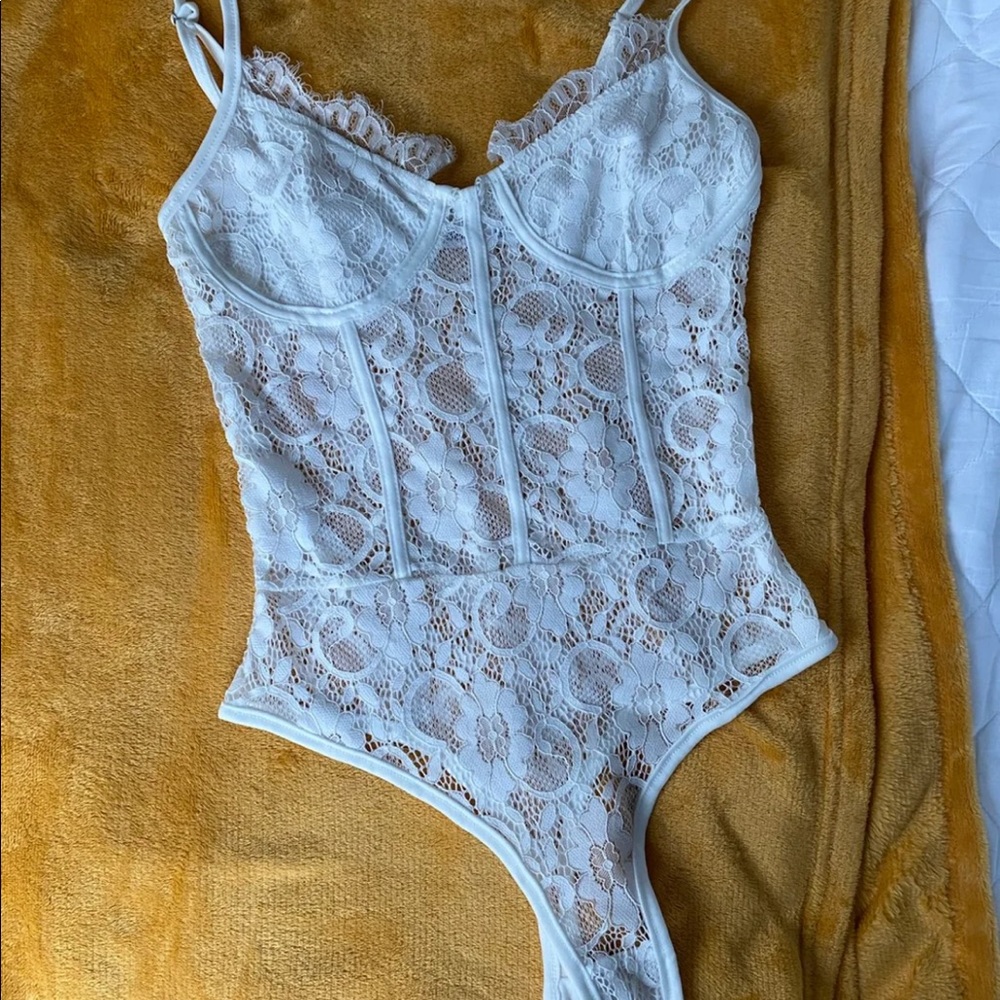 NWOT white lace bodysuit